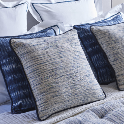 MALIA Indigo Cushion