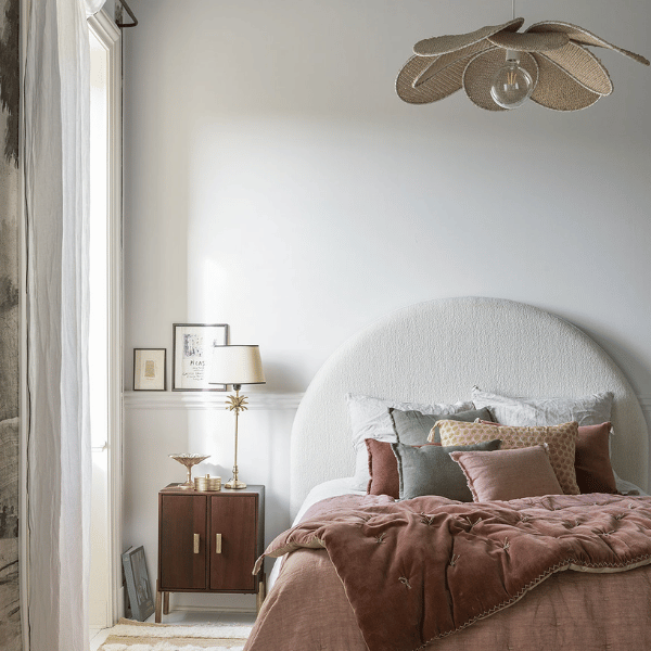 Suspension NARCISSE en raphia tress&eacute;